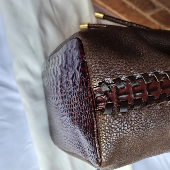 Brahmin Isabelle Brown Lafayette Leather Crossbody Bag Comes with Dust Bag. NWT - Picture 9 of 12